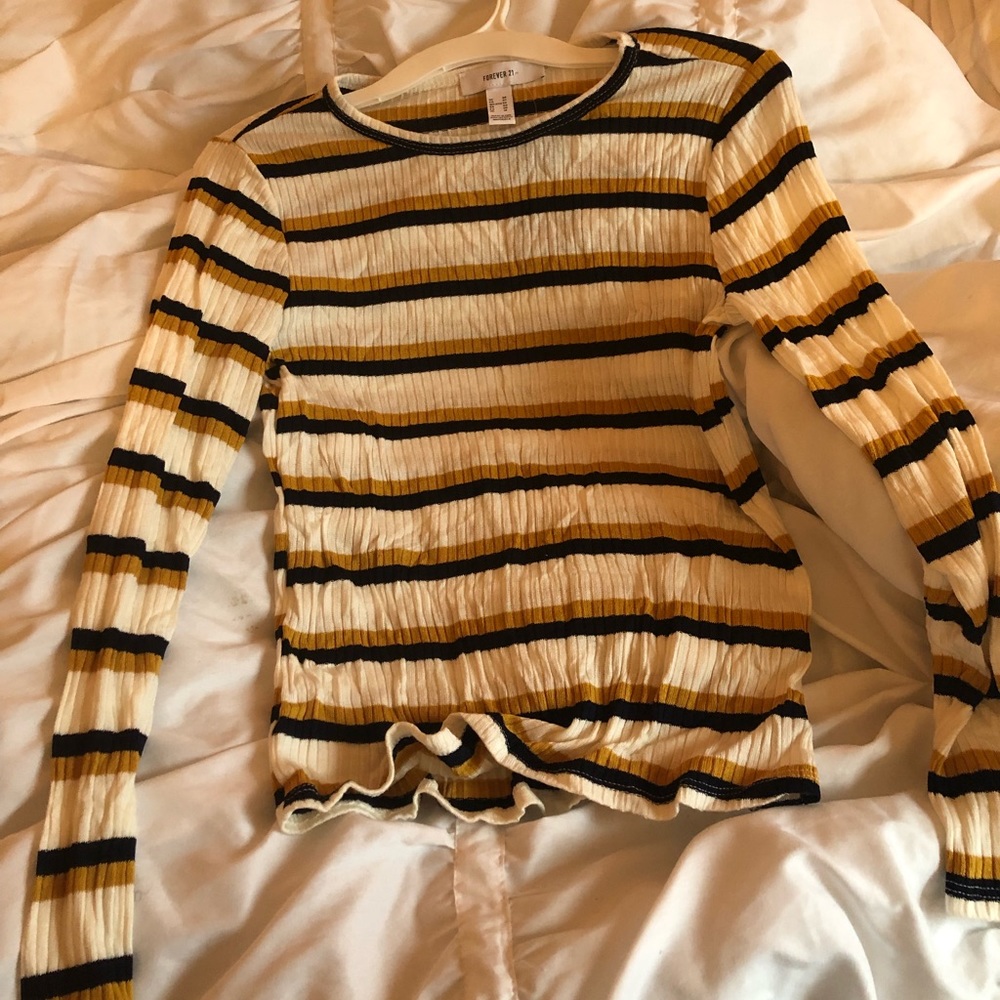 Knit striped shirt